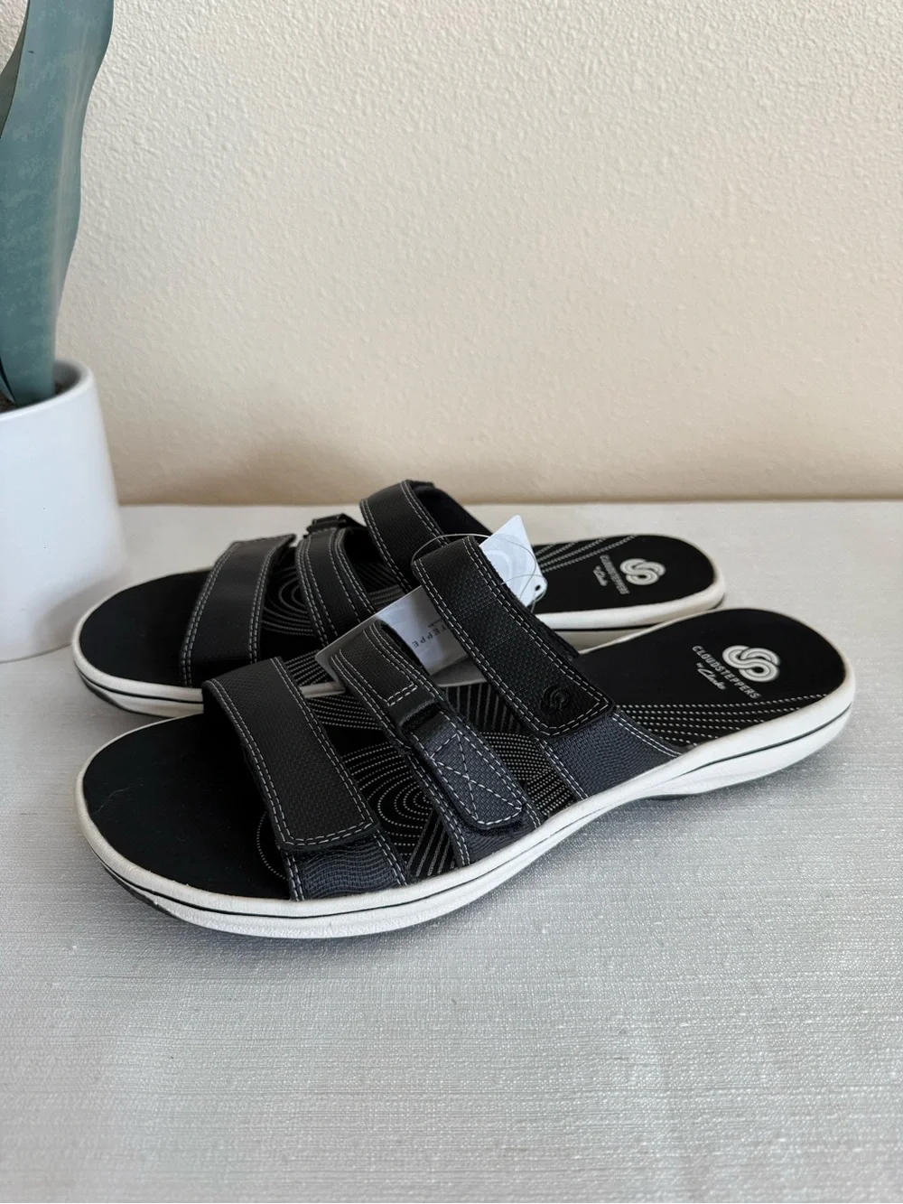 New Cloudsteppers by Clarks Black & White Slide Sandals with Triple-Strap Design